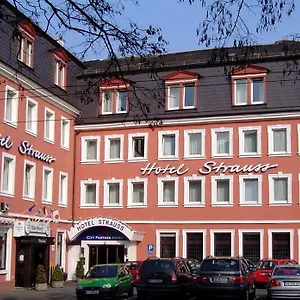 Partner Strauss Hotel